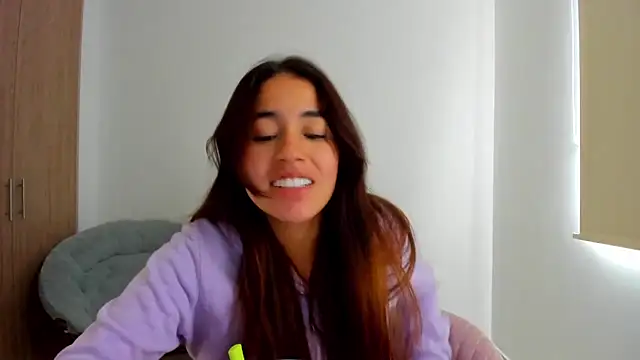 AriaMontgomery online show from 03-05-25, 06:01