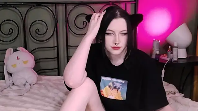 Snapshot of BlackyTea chatting on 10-05-25, 04:05 BlackyTea online show from 10-05-25, 04:05