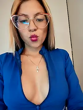 little mavi online show from 01-02-25, 09:39