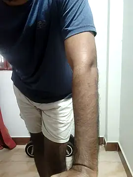 knighttriderr online show from 02-05-25, 03:45