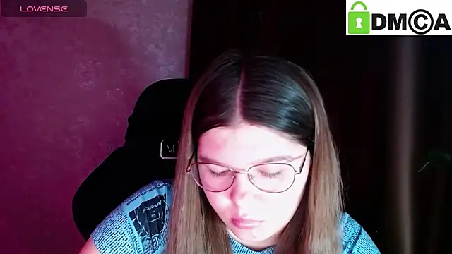 holy michela online show from 10-28-25, 03:43
