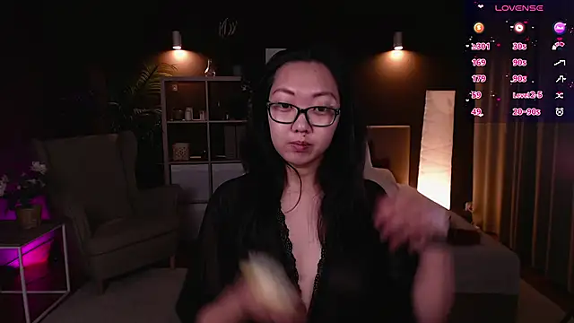 Marine Vact online show from 10-10-25, 02:05