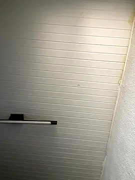 luara1988 online show from 10-17-25, 11:24