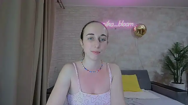 Anika bloom online show from 02-21-25, 05:46