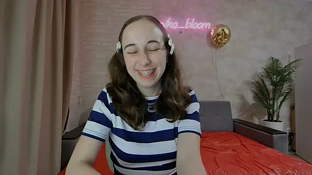 Anika bloom online show from 02-24-25, 08:36