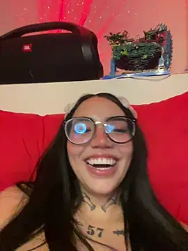 Nickiiiii online show from 03-22-25, 07:36