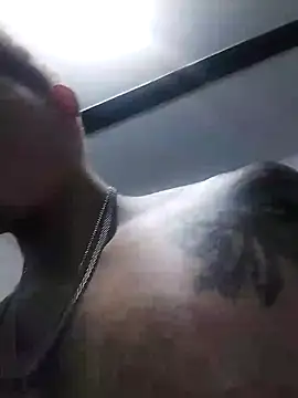 King russo online show from 02-20-25, 05:12