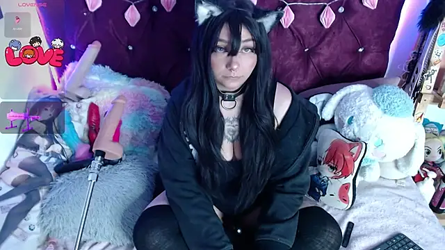 Kitty-Kat  online show from 09-18-25, 03:52