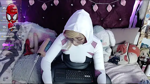 Kitty-Kat  online show from 10-14-25, 03:18