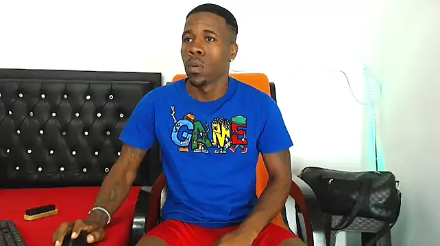 Damian hart 24CM online show from 11-26-25, 08:37