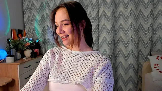 Snapshot of Tate_Angel chatting on 01-28-25, 06:07 Tate Angel online show from 01-28-25, 06:07