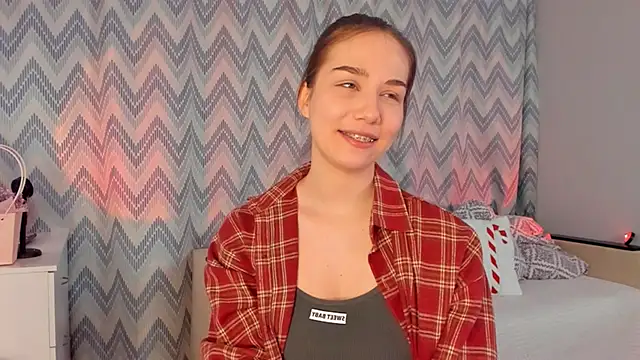 Snapshot of Tate_Angel chatting on 02-09-25, 06:05 Tate Angel online show from 02-09-25, 06:05