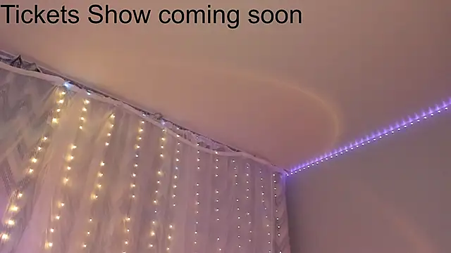 Snapshot of Tate_Angel chatting on 02-15-25, 09:15 Tate Angel online show from 02-15-25, 09:15