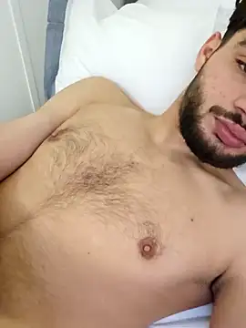 Snapshot of Amir334_ chatting on 12-23-24, 10:33 Amir334 online show from 12-23-24, 10:33