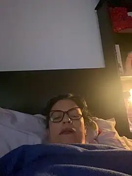 Sharongirl07 online show from 12-19-25, 11:39