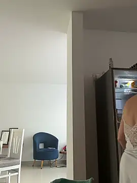 Sharongirl07 online show from 07-17-26, 12:01