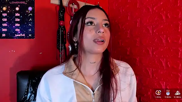 Snapshot of Monttserratt chatting on 12-04-25, 05:21 Monttserratt online show from 12-04-25, 05:21