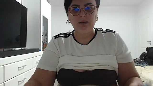 Amandamuller1982 online show from 02-09-26, 07:40