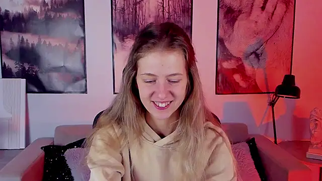 Snapshot of Sharon_Evansi chatting on 12-06-24, 08:48 Sharon Evansi online show from 12-06-24, 08:48