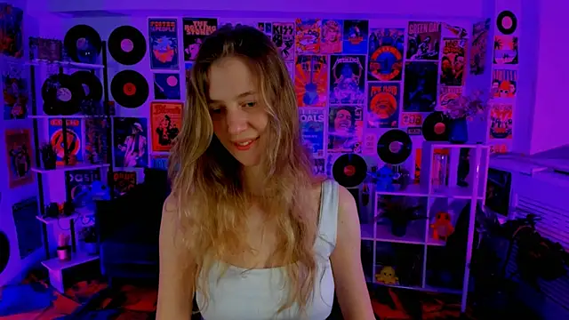 Snapshot of Sharon_Evansi chatting on 12-30-24, 02:51 Sharon Evansi online show from 12-30-24, 02:51