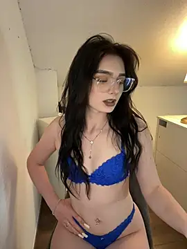 AdelinaAlia online show from 04-17-26, 02:42