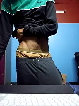 Snapshot of Luffyslim chatting on 01-20-25, 09:11 Luffyslim online show from 01-20-25, 09:11