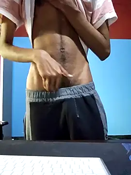 Snapshot of Luffyslim chatting on 01-22-25, 09:02 Luffyslim online show from 01-22-25, 09:02