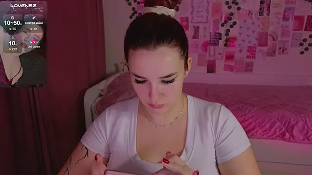 CookyDaisy online show from 11-14-25, 07:23