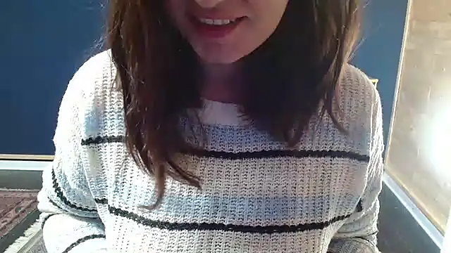 Snapshot of NovaBabe21 chatting on 11-29-25, 07:00 NovaBabe21 online show from 11-29-25, 07:00