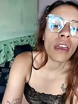 Snapshot of dahana0 chatting on 01-29-25, 07:22 dahana0 online show from 01-29-25, 07:22