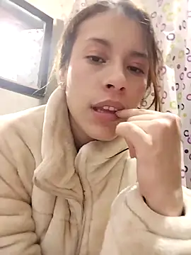 Snapshot of dahana0 chatting on 03-09-25, 01:04 dahana0 online show from 03-09-25, 01:04