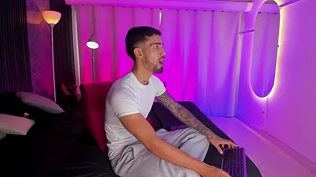 Duriel  online show from 12-16-25, 12:54