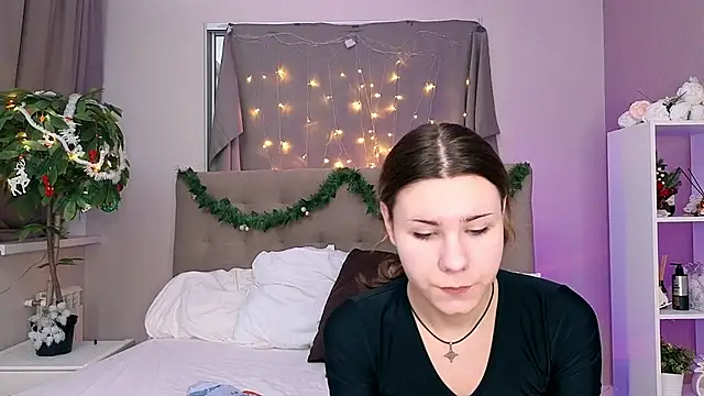 Snapshot of Bella_Murrr chatting on 01-13-25, 12:56 Bella Murrr online show from 01-13-25, 12:56