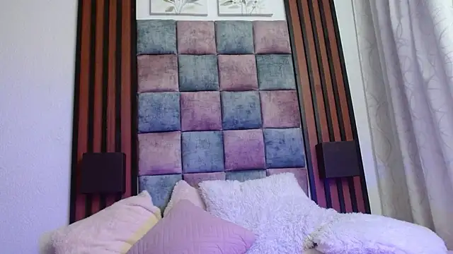 Saraa-restrepo online show from 01-21-25, 10:41