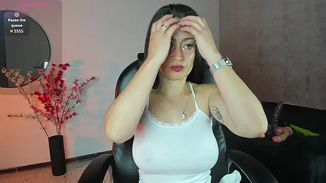 SaraMilf 69 online show from 11-14-25, 12:37