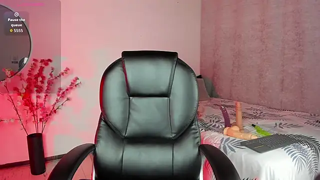 SaraMilf 69 online show from 11-21-25, 01:43