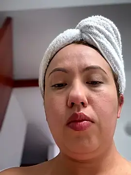 VIOLETA-25  online show from 03-26-26, 03:06