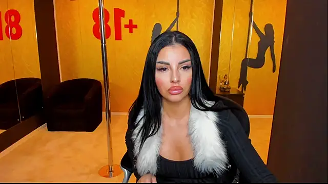 anemarieejolie online show from 01-18-25, 09:55