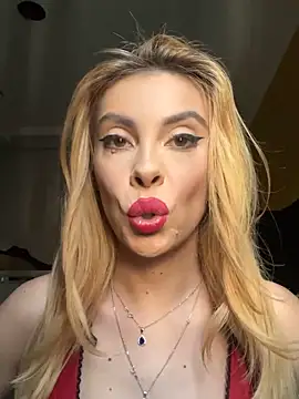 LaraAddison online show from 02-14-25, 09:34