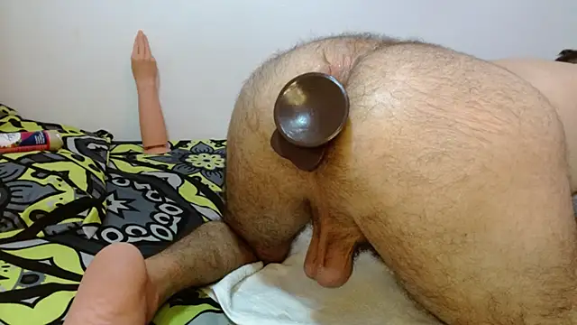 Snapshot of fetish_padrino chatting on 02-16-25, 09:59 fetish padrino online show from 02-16-25, 09:59