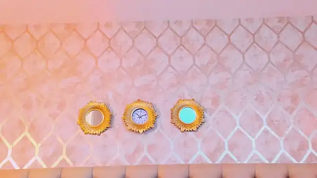 HannaBruun online show from 02-09-25, 04:36