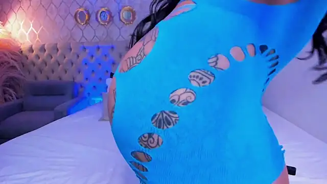 HannaBruun online show from 09-24-25, 11:08