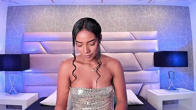 ChloeTayylor  online show from 01-24-25, 08:43