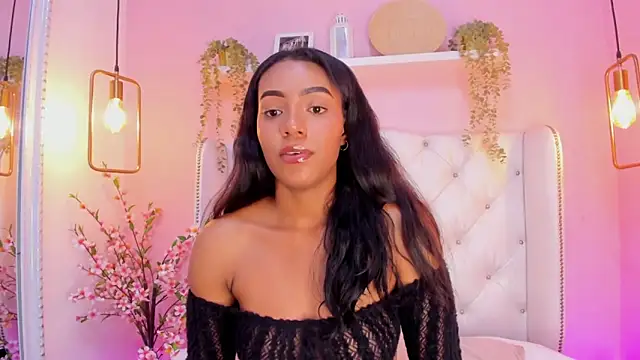 ChloeTayylor  online show from 03-15-25, 06:25