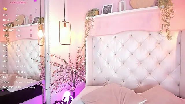 ChloeTayylor  online show from 03-22-25, 06:33