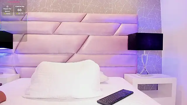 Snapshot of ChloeTayylor_ chatting on 11-07-25, 08:09 ChloeTayylor online show from 11-07-25, 08:09