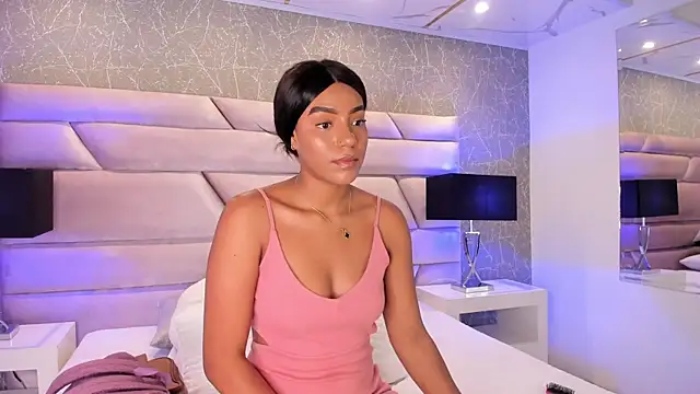 Snapshot of ChloeTayylor_ chatting on 12-02-25, 07:42 ChloeTayylor online show from 12-02-25, 07:42