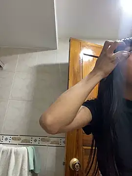 bonnie 18x online show from 01-15-25, 02:27