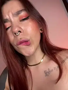 luccianagreyy online show from 01-18-25, 11:44