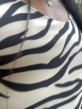 steisy325 online show from 02-02-25, 05:48